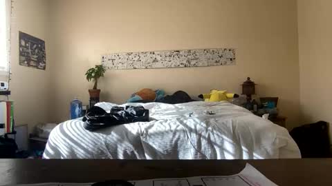 Cloud9 online show from December 12, 6:42 pm