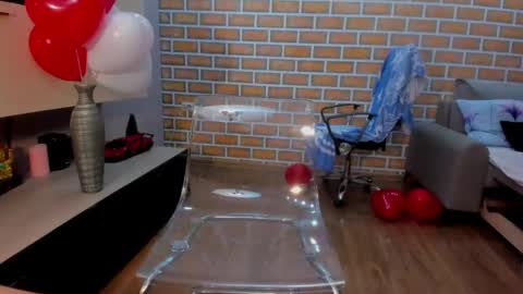 Anna   online show from February 14, 3:47 pm