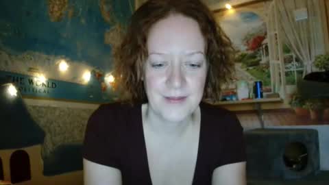 12ennie online show from December 4, 8:05 am