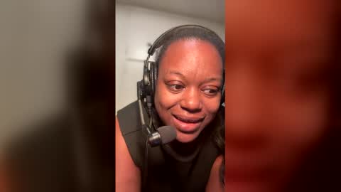 Lillycakes online show from January 18, 11:01 pm