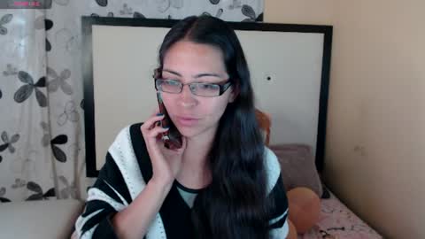 paola online show from June 19, 9:29 pm