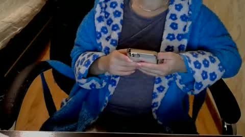 1your_hot_girls online show from February 18, 5:55 pm