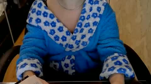 1your_hot_girls online show from February 11, 5:18 pm