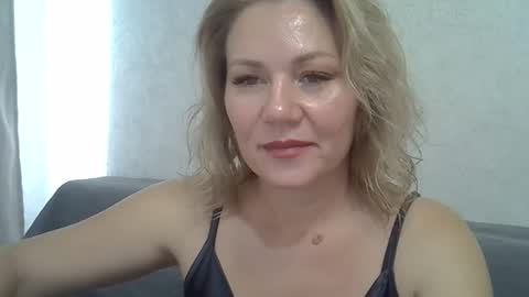 3susie online show from September 29, 8:41 am