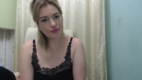 3sweetcandy3 online show from December 26, 11:24 pm