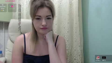 3sweetcandy3 online show from March 12, 12:20 am