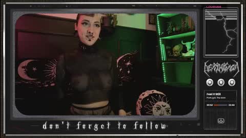 Juune online show from February 26, 7:08 pm