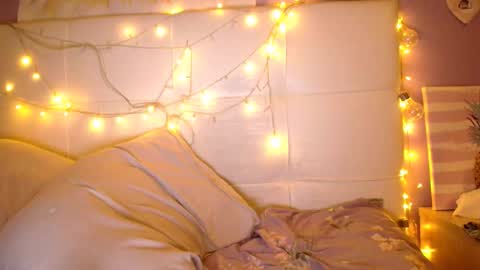 lil J online show from November 12, 11:30 am