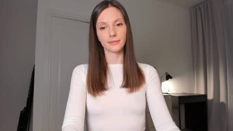 Anna online show from February 5, 8:34 pm