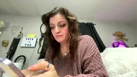 That girl online show from December 4, 4:37 am