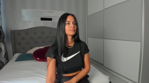 Adelle online show from September 17, 11:52 am