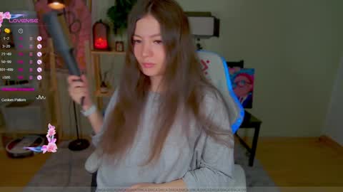 Emy and Alice online show from January 18, 2:25 am