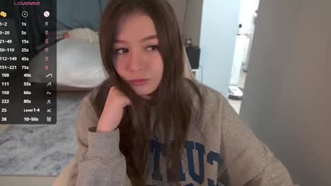 Emy and Alice online show from October 17, 7:00 am