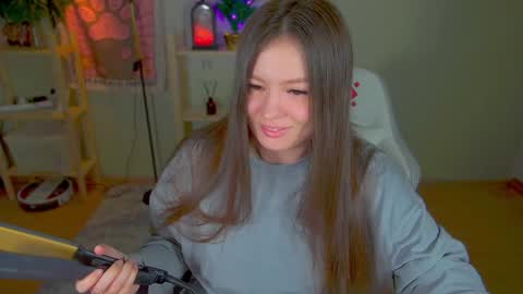 Emy and Alice online show from January 5, 1:13 am