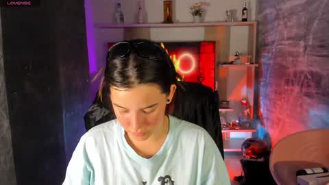 Agatha online show from January 27, 9:33 pm