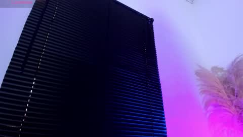 _aithanaa_ online show from October 16, 8:22 pm