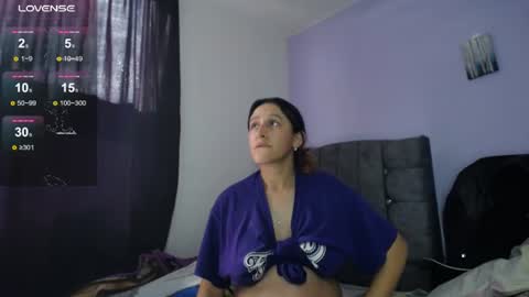 Alhanna online show from July 6, 7:05 pm