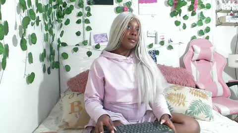 ask me  online show from February 24, 12:38 am