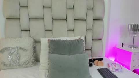 Angel Azul online show from February 11, 11:42 am