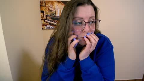 Anna online show from February 28, 8:42 am