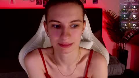 _ash_leyy_ online show from January 9, 1:43 am