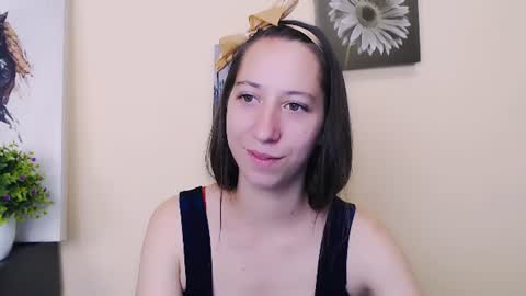 _astraia_ online show from June 24, 6:45 am