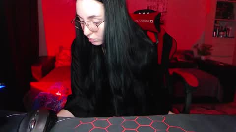 Tiffany online show from September 12, 1:06 am