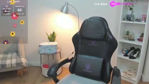 Bella Evans online show from March 6, 7:58 am