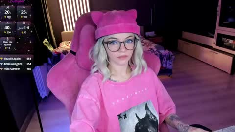 Olivia Subscribe to my Fansly -   online show from May 17, 11:48 pm
