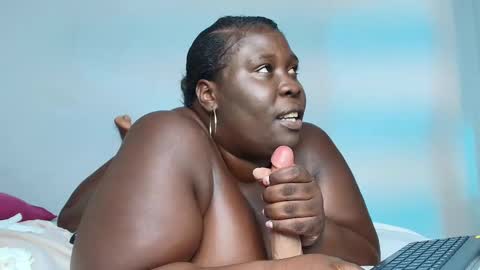 _carolinagomez online show from November 7, 8:58 pm