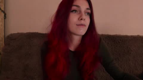 Caroline online show from October 12, 11:34 am