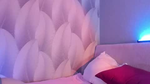 Christina Chris online show from March 3, 5:05 am