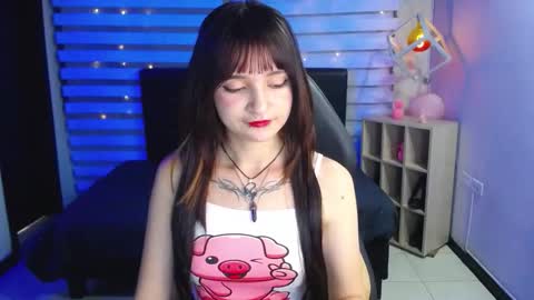 _charlotte_collins_ online show from September 11, 2:06 pm