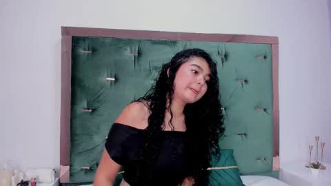 _curly_beauty online show from February 12, 2:41 pm