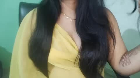 _dreamgirl_0 online show from March 20, 8:58 pm