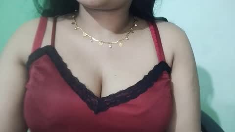 _dreamgirl_0 online show from February 27, 3:34 pm