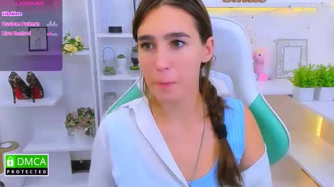 Lizzy  online show from September 12, 9:11 pm