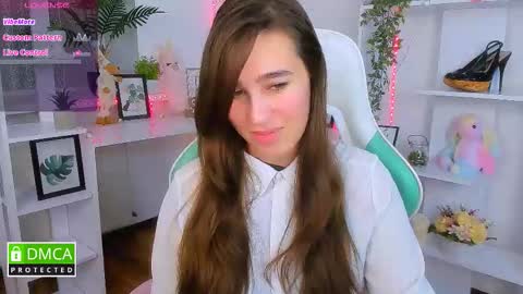 Lizzy  online show from October 18, 9:38 pm