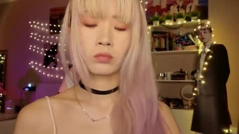 EveEva online show from February 15, 3:31 am