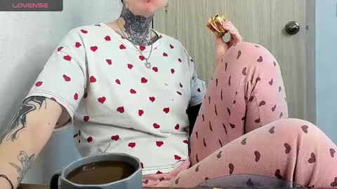 Alis online show from March 4, 6:04 am