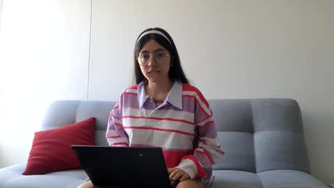 SKY online show from February 22, 7:32 pm