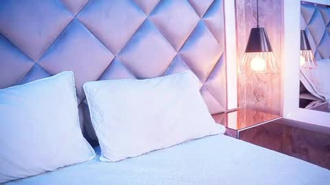 _giggy online show from April 17, 11:34 am