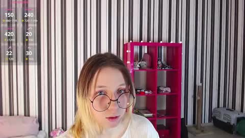 Hannaolotl online show from February 12, 7:55 am