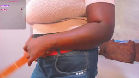 Kanela Anderson online show from December 5, 8:54 pm