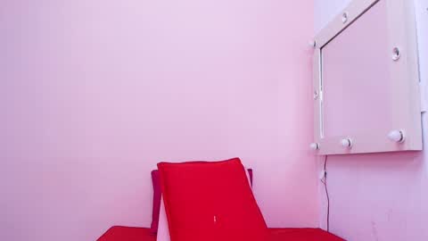 Kendall online show from October 5, 11:59 am