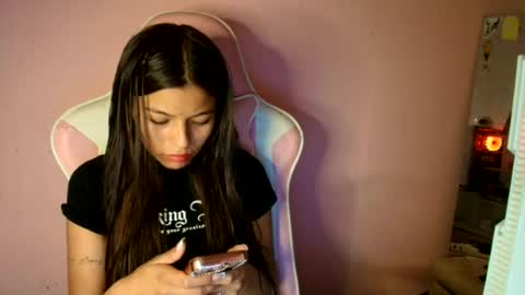 khloe sweet online show from July 4, 9:21 pm
