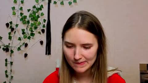 _kikiclark_ online show from February 21, 9:04 pm