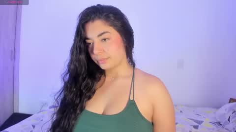 _kimtorres_1 online show from June 12, 2:47 pm