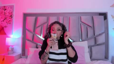 Lanna  online show from February 18, 12:17 pm