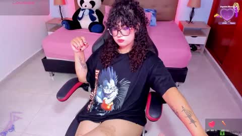 Liily online show from October 4, 11:42 pm